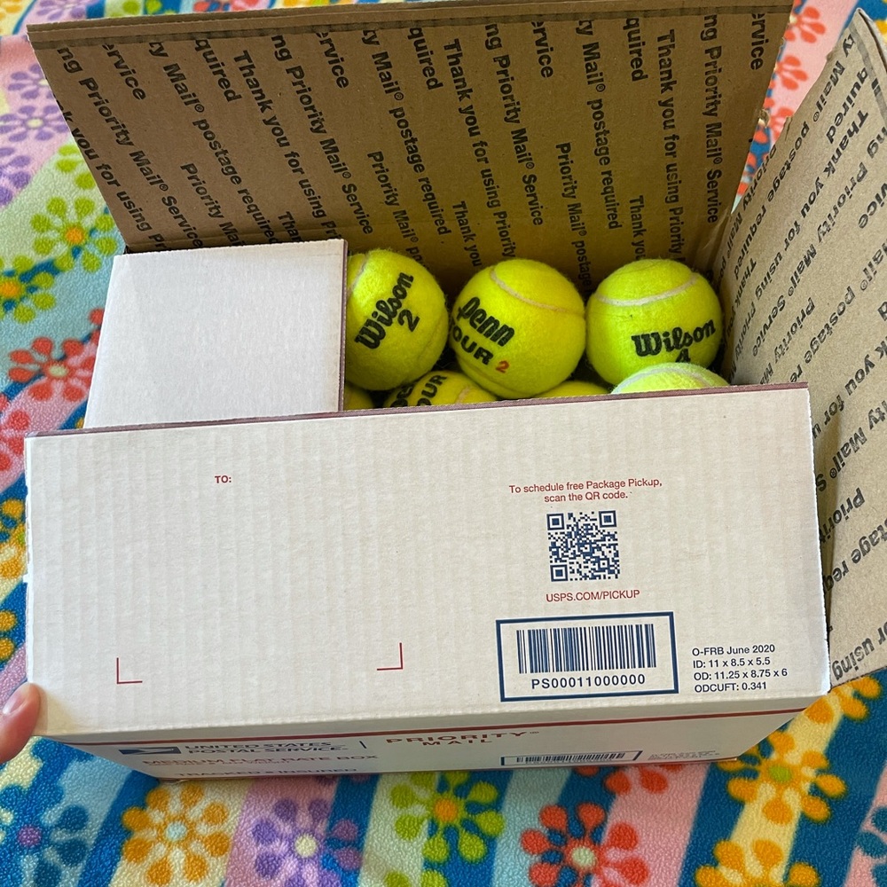🎾 Tennis Balls 🎾 - Picture 2 of 2